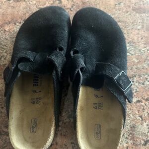 Woman’s Birkenstock Boston Clog—Black